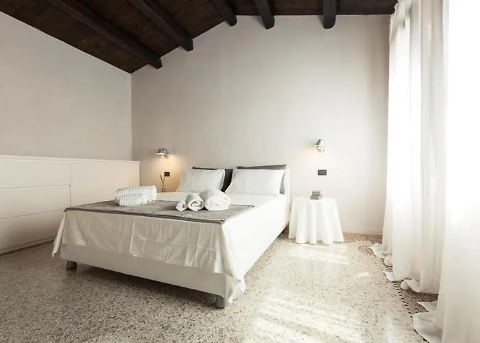 Luxury Modern Design Home, Campo Dei Mori Wifi Appartement *
