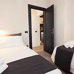 Luxury Modern Design Home, Campo Dei Mori Wifi דירה ונציה