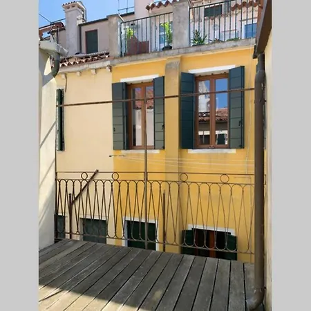Amazing Modern Design Home, Campo Dei Mori. Wifi Apartment